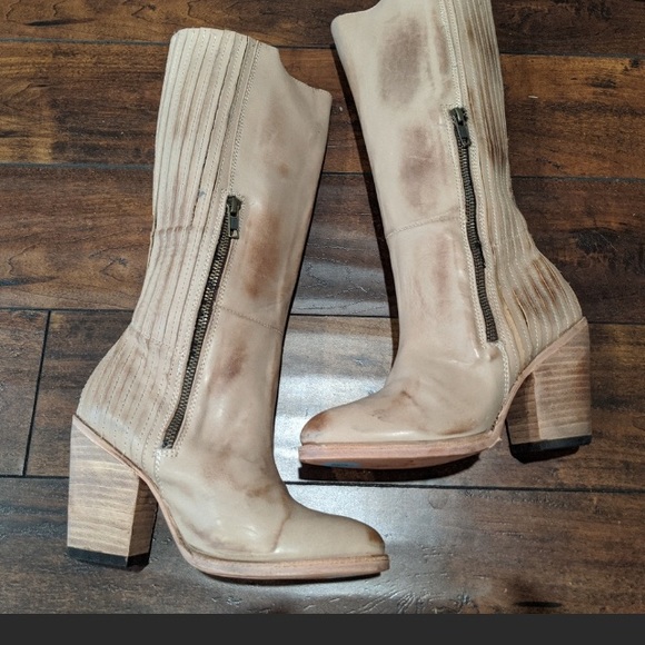 Freebird by Steven Shoes - Freebird Knife Tall Boots by Steven

Sz 6